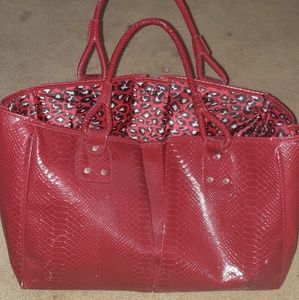 Elizabeth Arden red tote